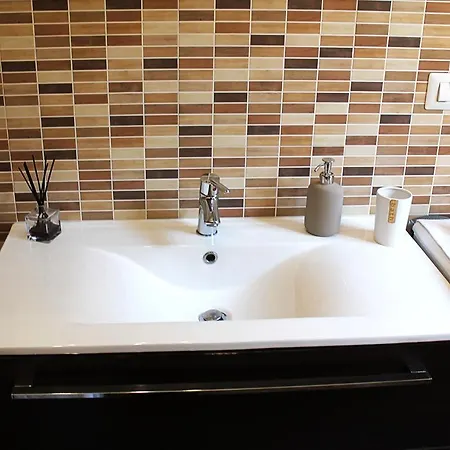 San Pietro Sweet Rhome Apartament